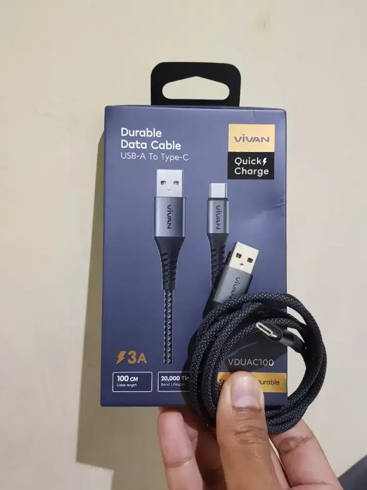 Kabel Data Type C Vivan 3A Quick Charge