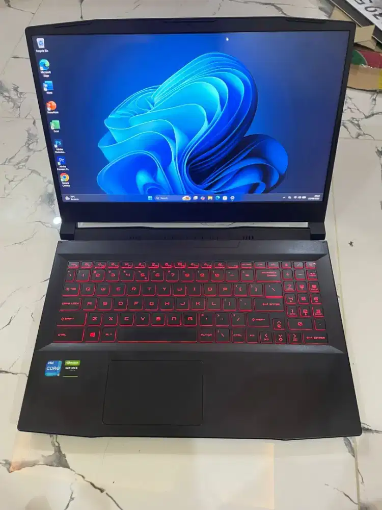 MSI KATANA GF66 Core i5 11400H Nvidia RTX 3050 Layar 15.6 144Hz