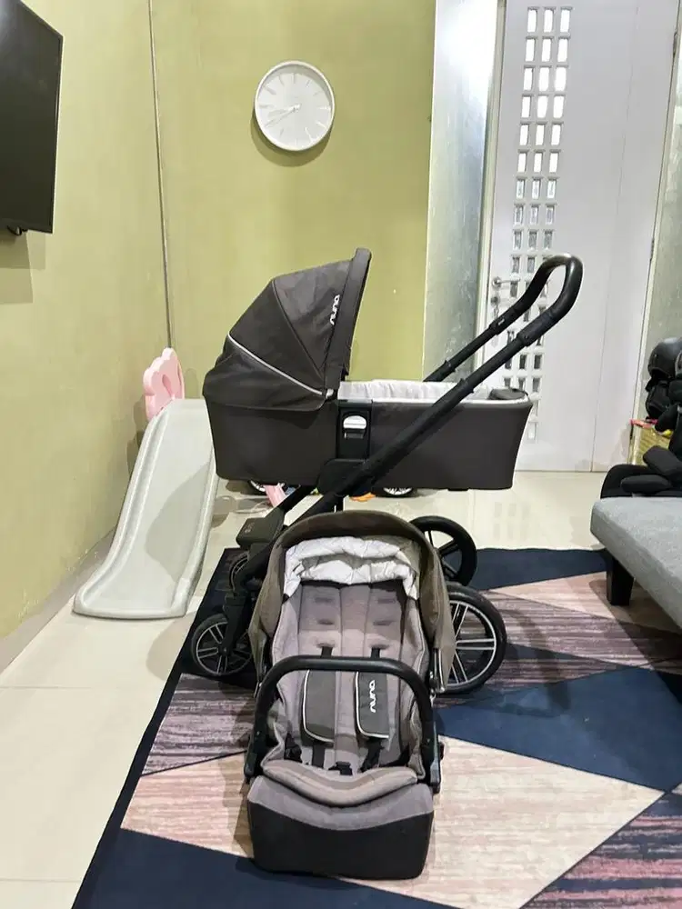 Stroller nuna + bassinet , carseat nuna dan box bayi nunan