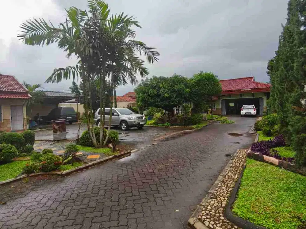 Rumah dan Tempat Usaha Bambu Apus Ciputat