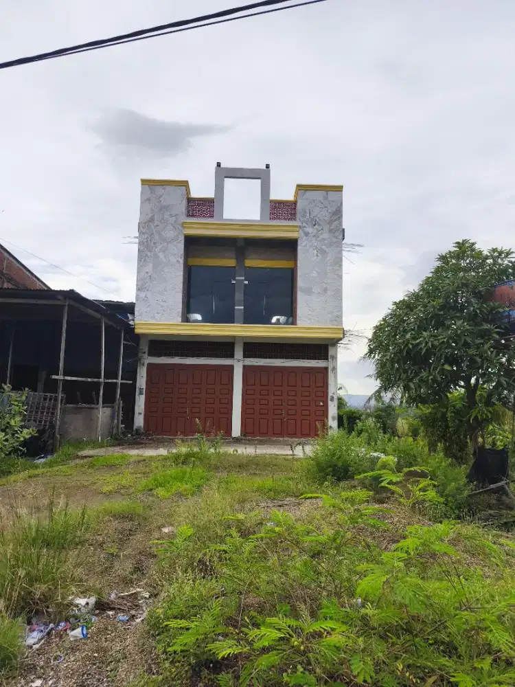 DISEWAKAN RUKO 2 PINTU 2 LANTAI. PLUS BALKON DIBELAKANG LANTAI 3