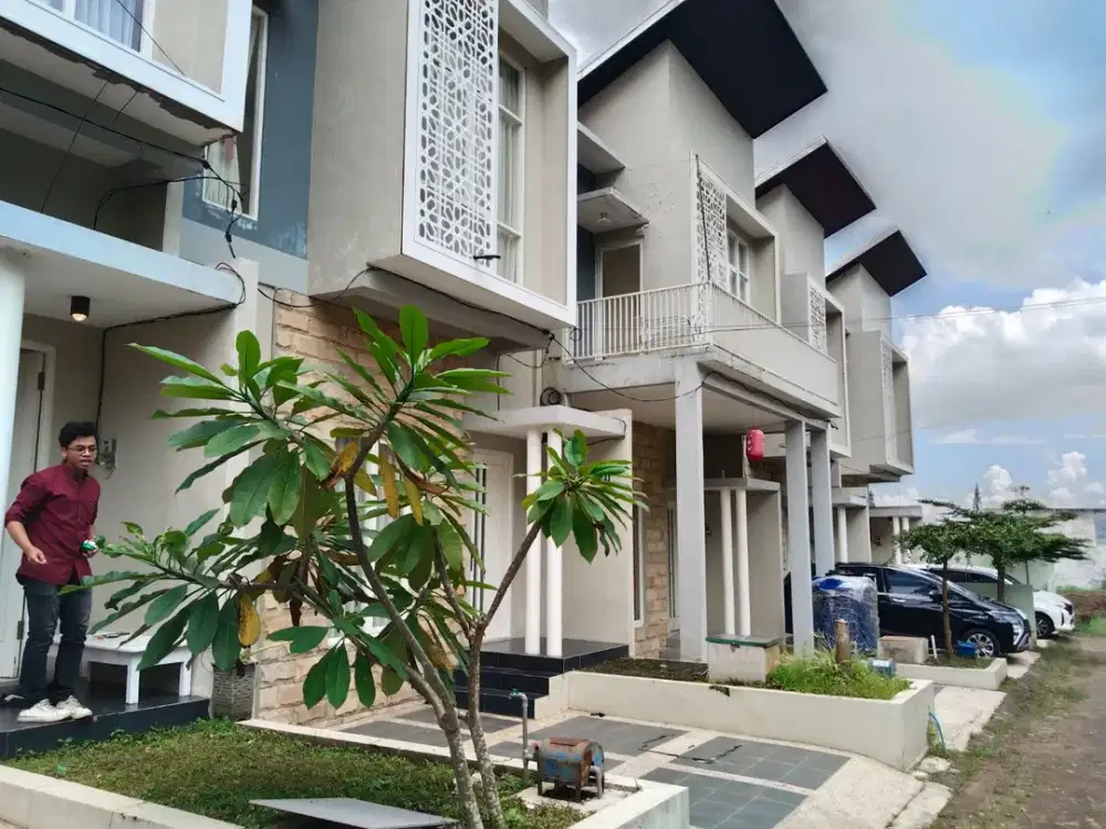 Villa 800 Jutaan Bonus Furnishhed, Selangkah BNS, Jatim Park2