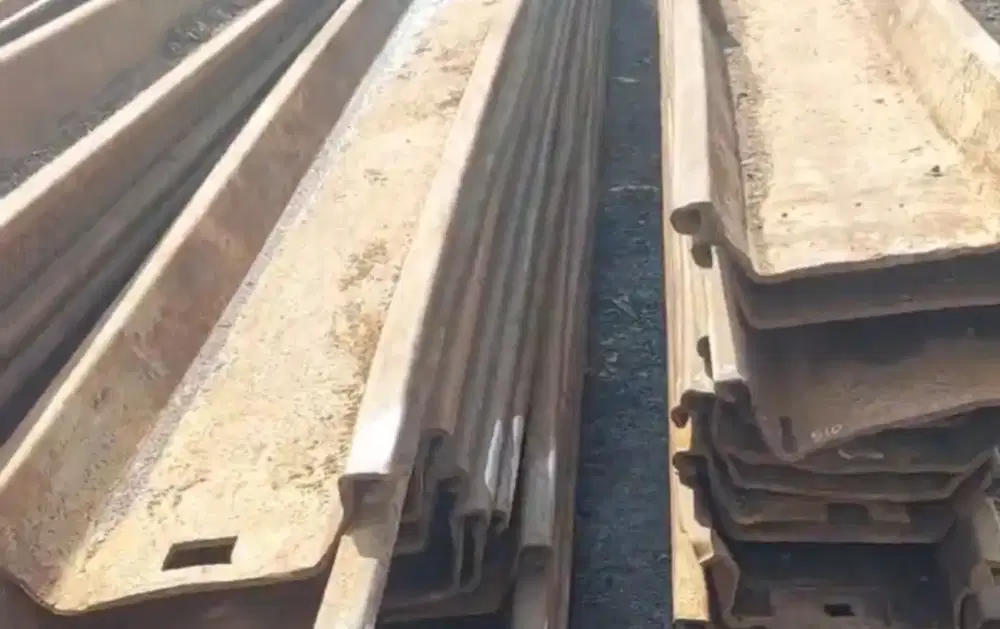 Besi sheet pile atau baja turap sp2 & 3