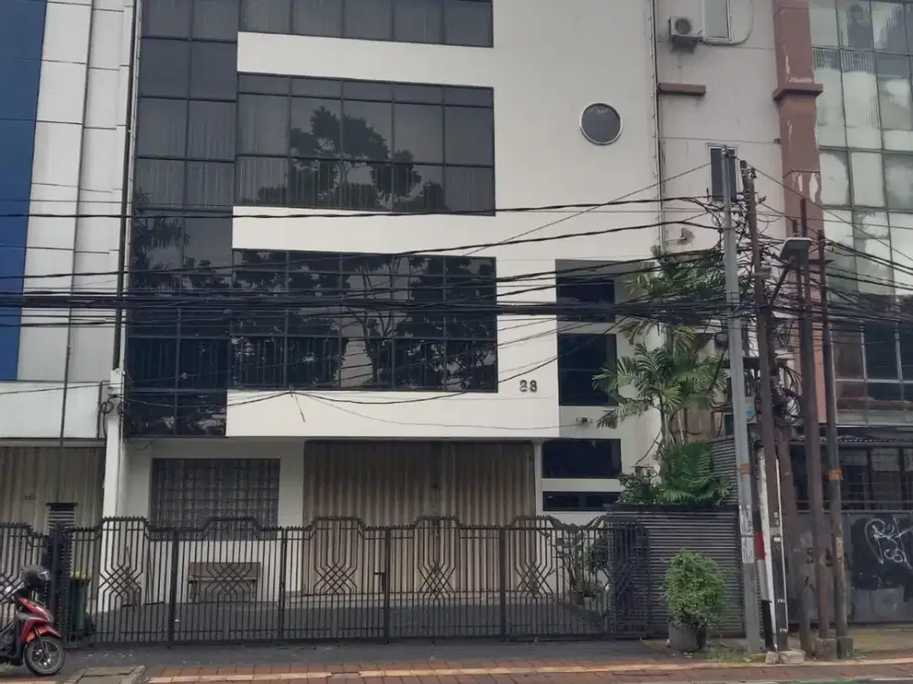 Di Sewakan Gedung Kantor 4 Lantai di Jalan Cideng Timur Jakatrta Pusat