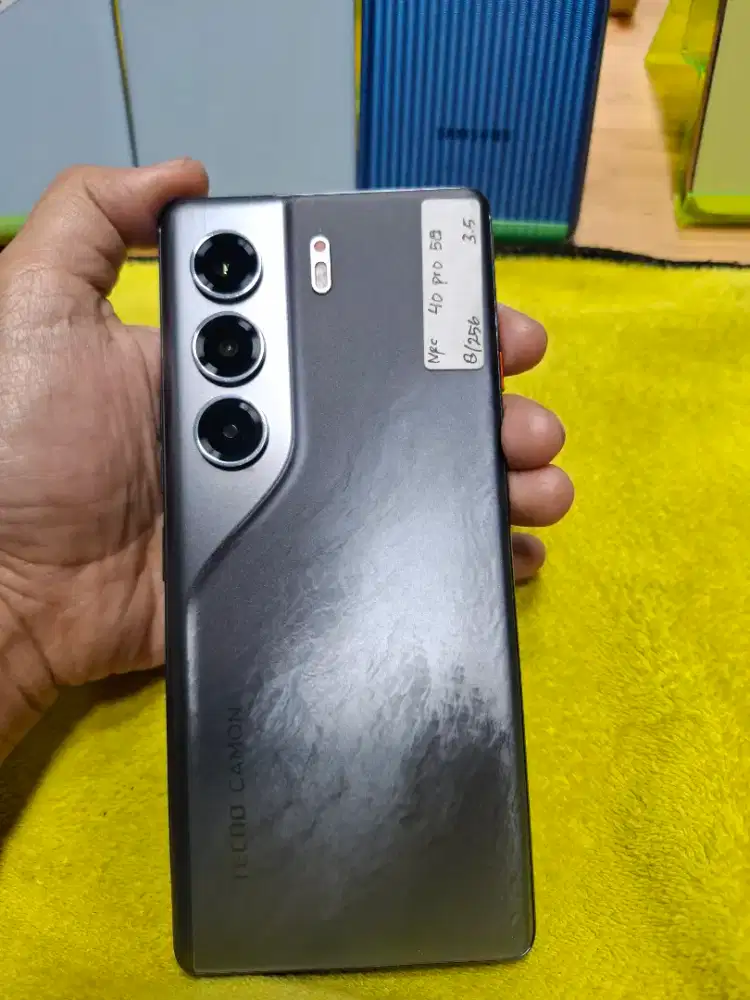 TECNO CAMON 40 PRO 5G ram 8/256