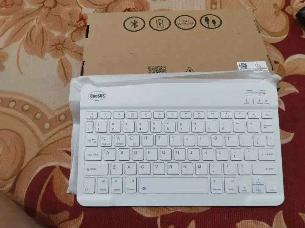 Keyboard Bluetooth