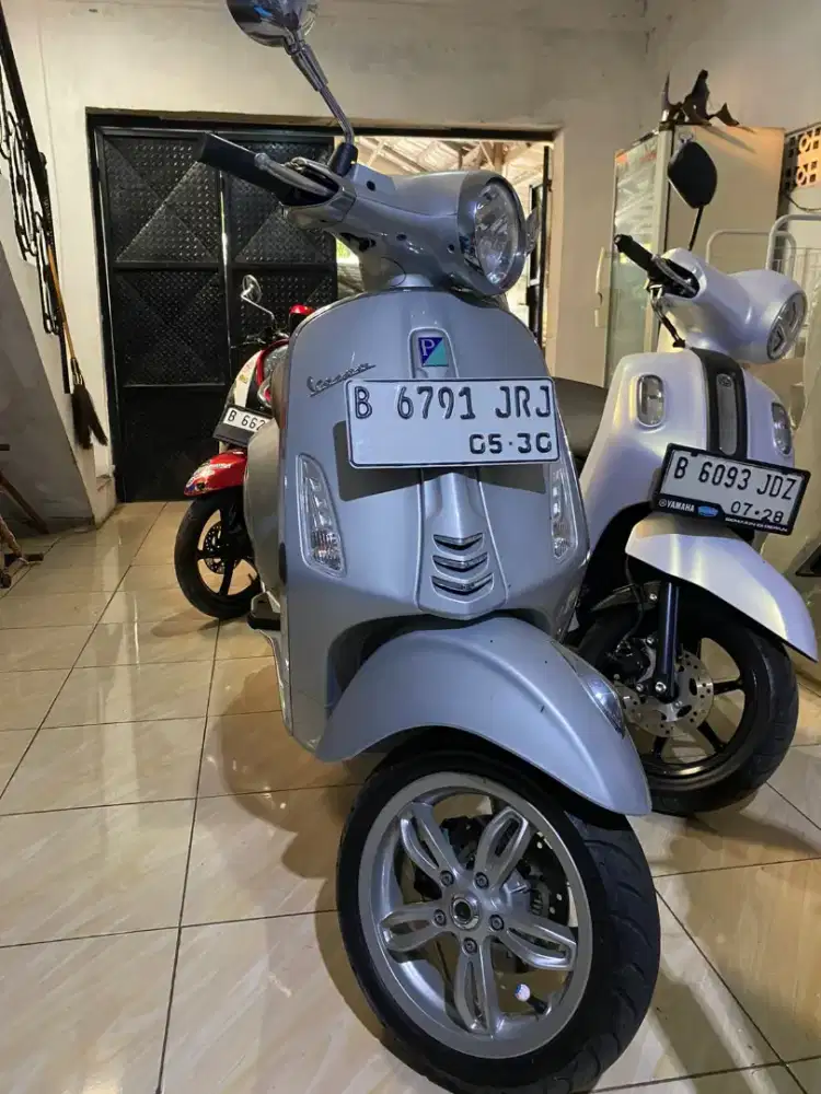 Vespa Primavera