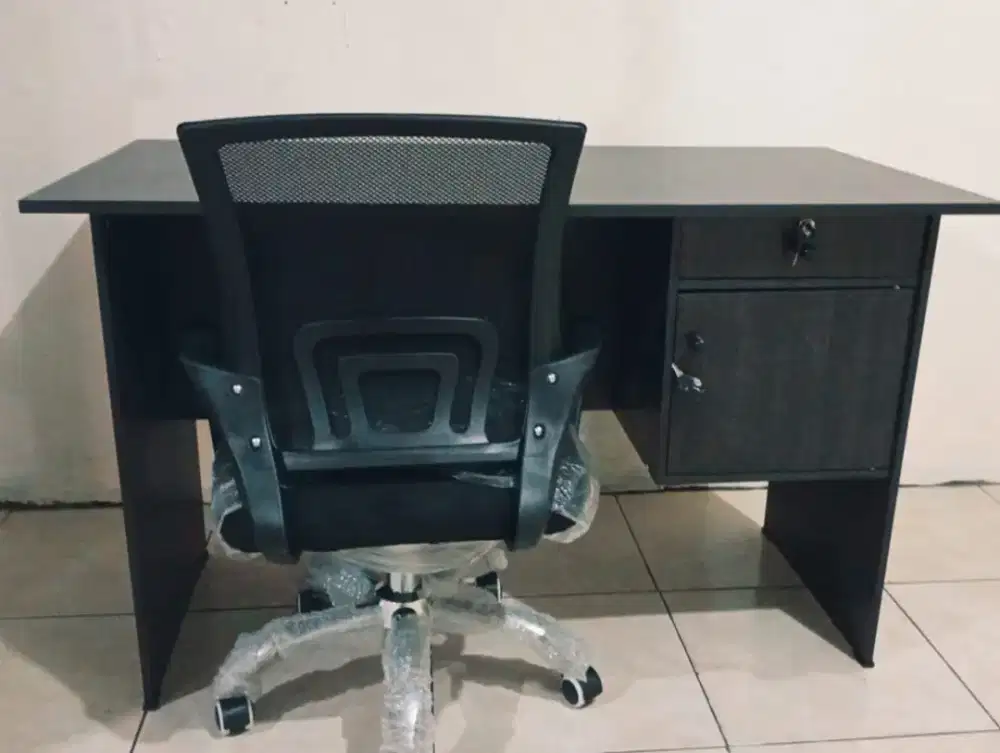 MEJA KERJA / KANTOR + KURSI KERJA / KANTOR  FREE ONGKIR BARU