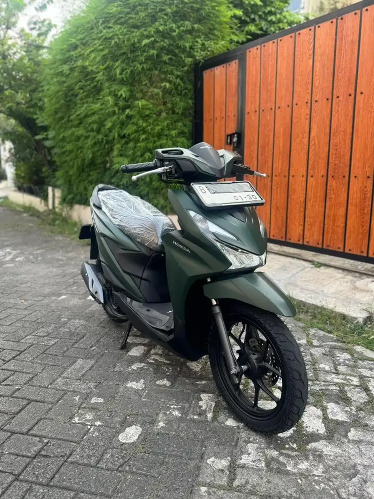 KM 960 KILO!! HONDA BEAT KEYLESS 2025 NIK 2024 LIKE NEW