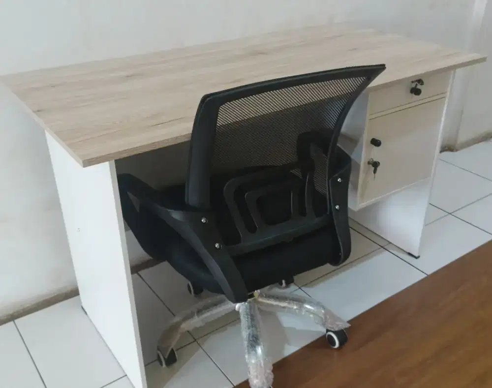 MEJA KERJA / KANTOR + KURSI KERJA / KANTOR FREE ONGKIR COD