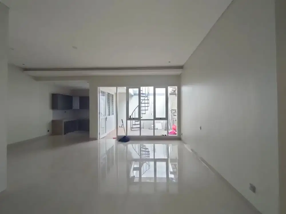 Rumah Siap Huni Full Renov di Taman Holis Indah