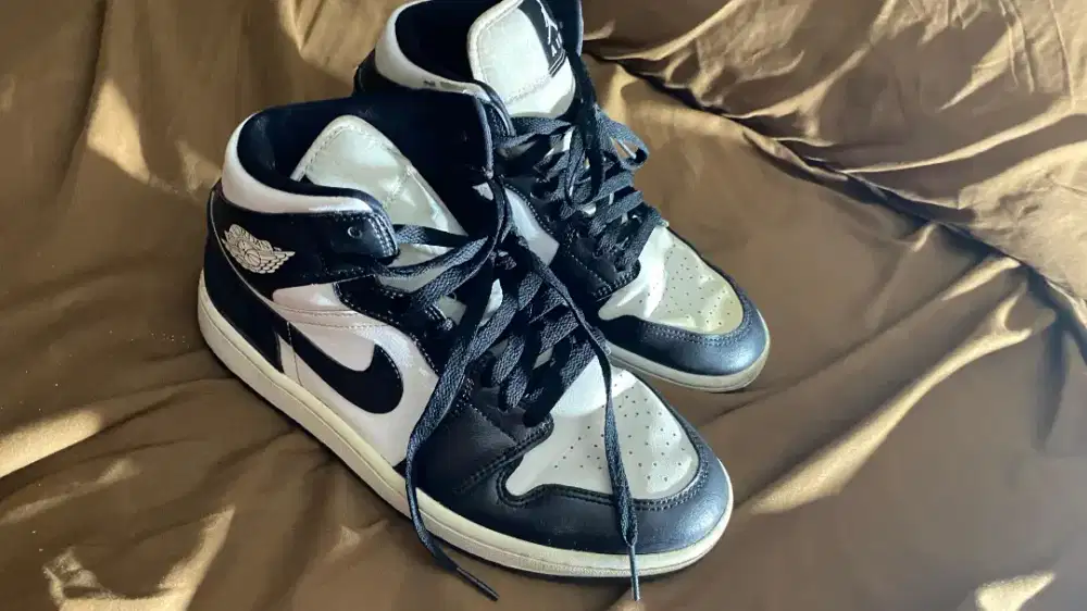 Dijual sepatu nike UK40