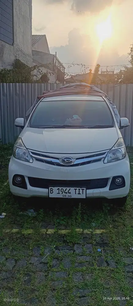 Sewa Daihatsu Xenia 2015 + Driver, Bersih, Siap Jalan Harian