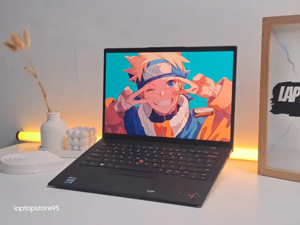 LENOVO THINKPAD X1 CARBON 10th Intel Core i7 Evo 1255U RAM 16 SSD 512