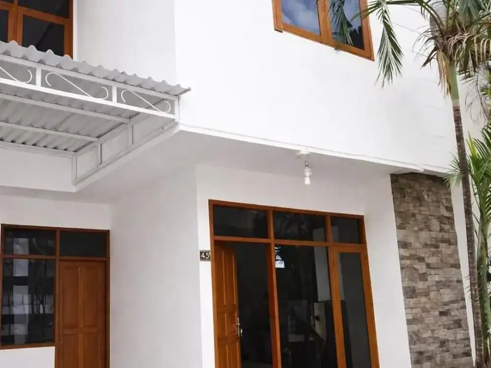 Rumah Strategis Tengah Kota di Situsari Buah Batu