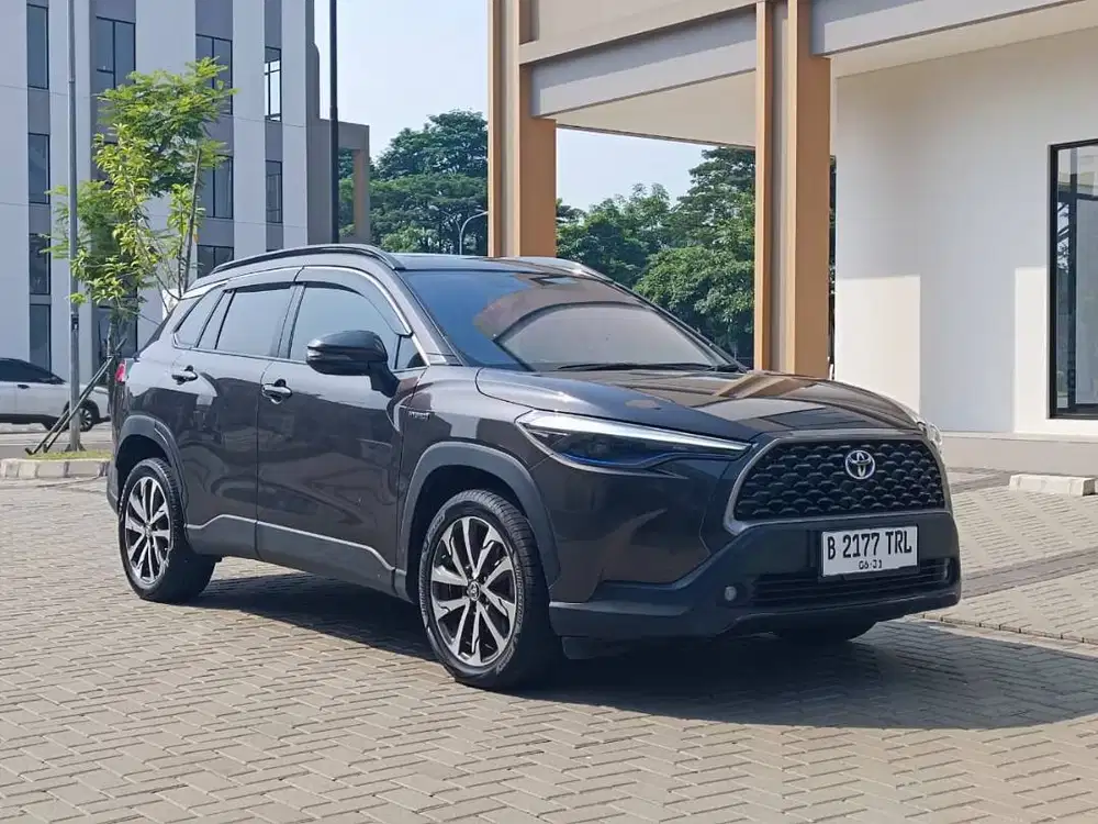 Corolla 1.8 Cross Hybrid AT 2021 Pajak Panjang Mulus Siap Pakai