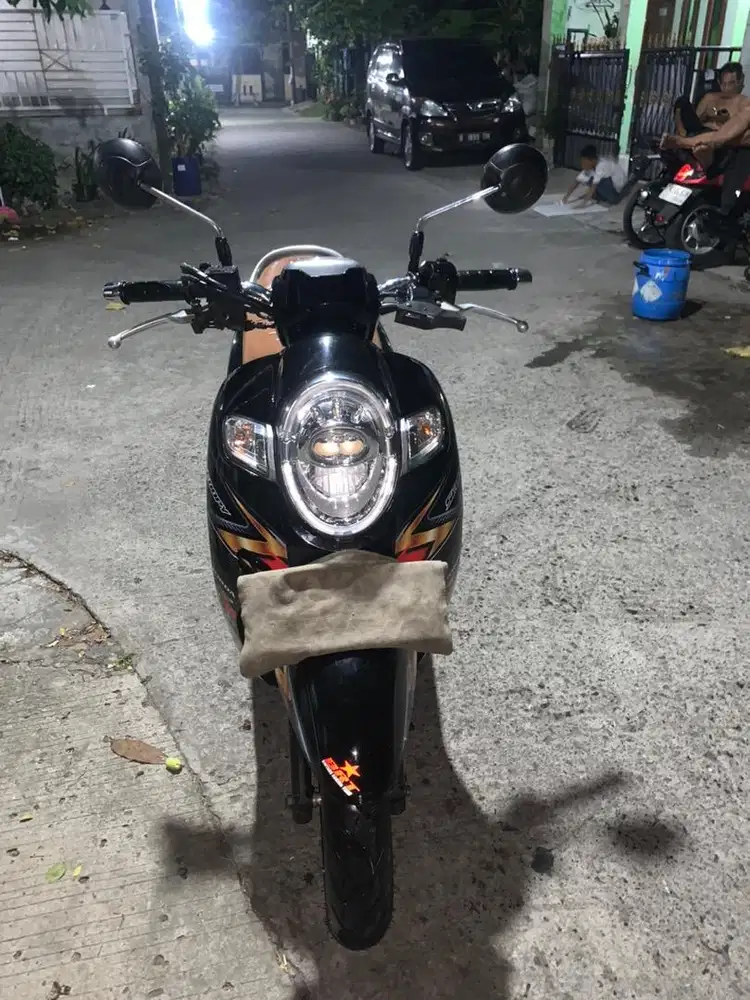 scoopy 2019 13,5nego