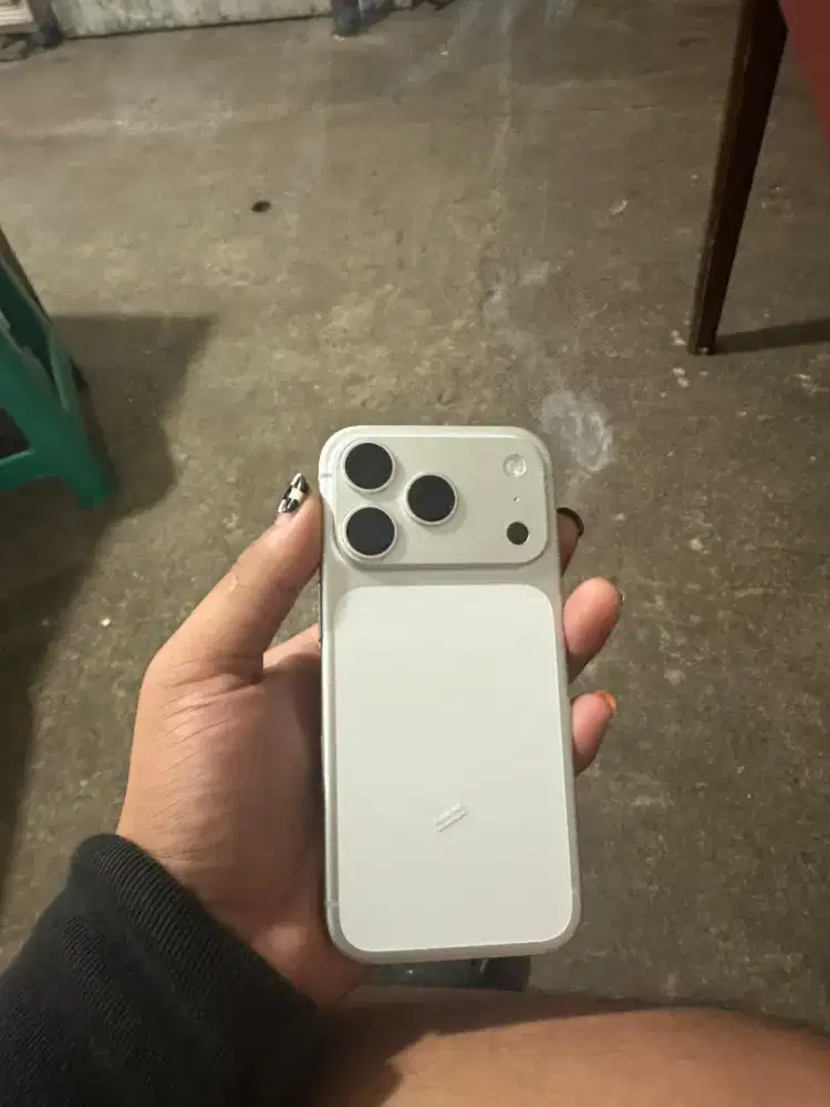 iPhone 17 pro 256gb iBox