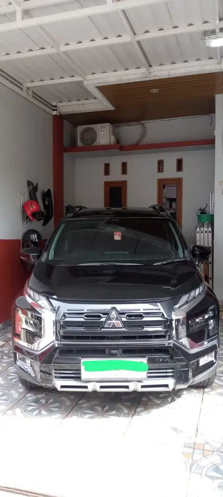 DP 5 JUTA XPANDER CROSS PLUS 2023