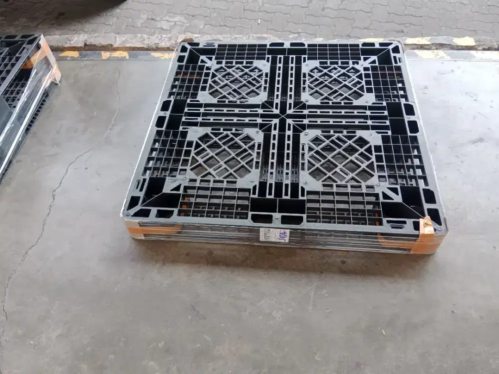 Palet plastik new siap warehouse