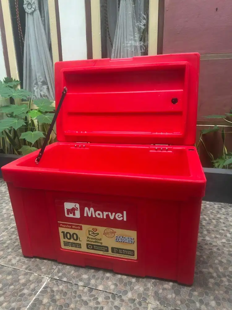 Box es Merek Marvel 100Liter