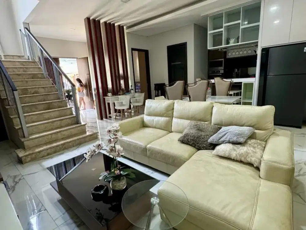 DIJUAL Rumah GOLF ISLAND FURNISHED uk 8X15 HANYA 4.2M!
