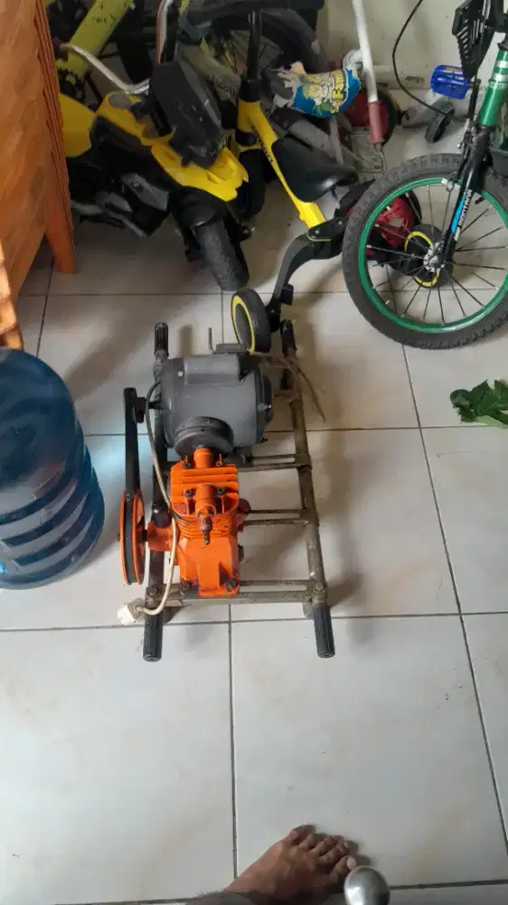 Mesin Kompresor air