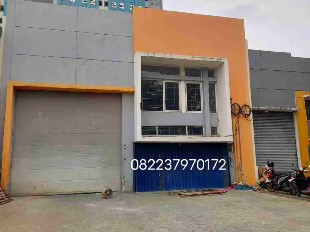 DISEWAKAN GUDANG SIAP PAKAI STRATEGIS  DI PENGGILINGAN CAKUNG JAKARTA TIMUR