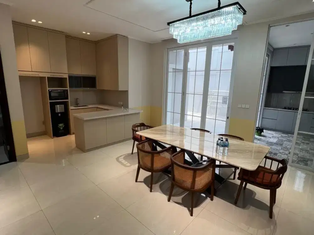 DIJUAL Rumah GOLF ISLAND PIK uk 8 x 20 FULLY FURNISHED HARGA 6.9M