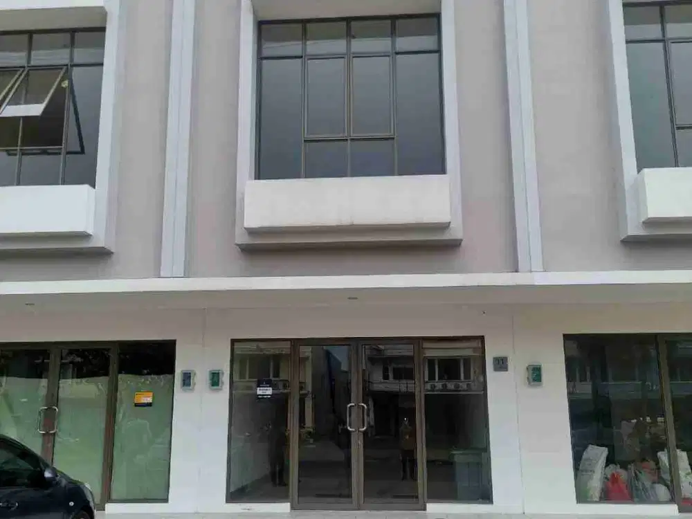 Ruko Gading Serpong
Hadap Jalan
Selangkah ke Tarakanita School

2 Lantai
4.5x14
LT 63 m²
LB 123 m²
2 KM
Hadap South East