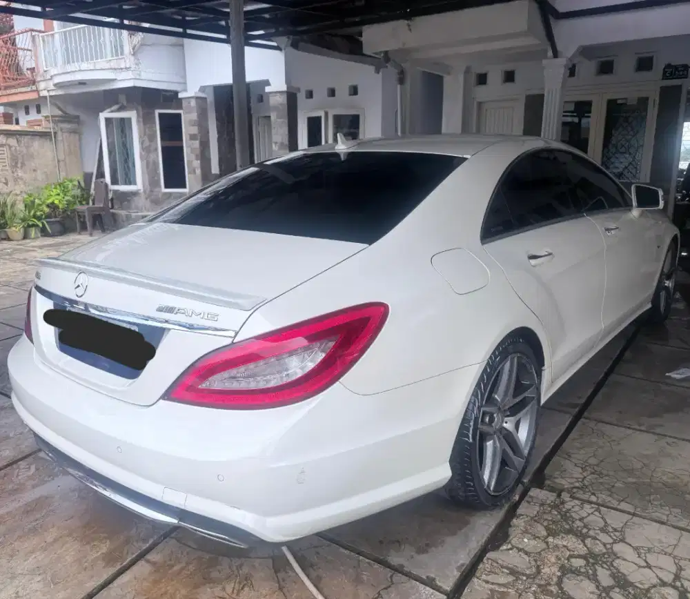 MURAH CASH. Mercedes Benz CLS350 AMG 2013 cls 350 cla200 2012