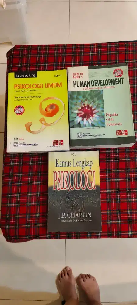 Buku Psikologi Dasar dan Kamus Psikologi