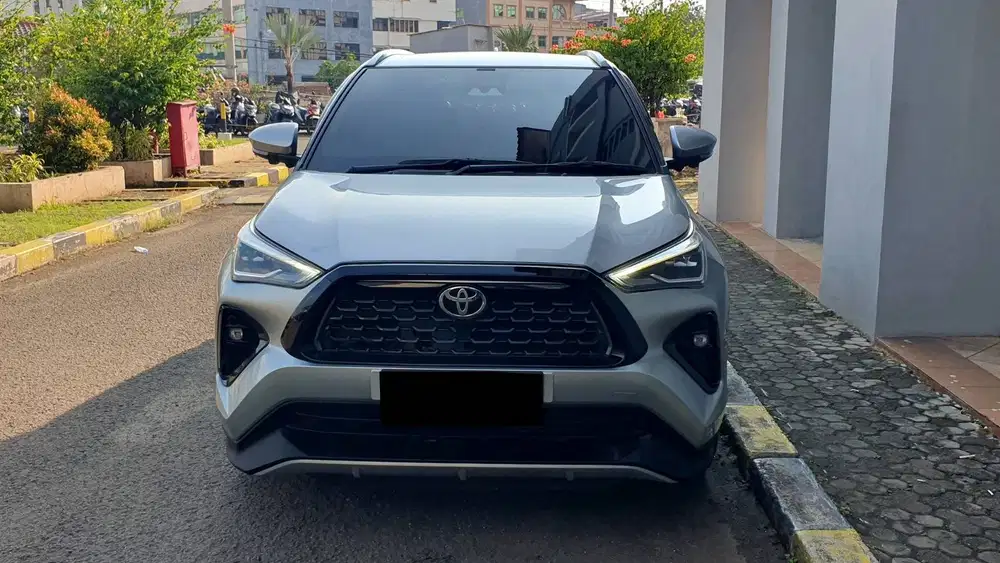 Toyota Yaris Cross 1.5S CVT Non Hybrid TSS Silver 2023 Like New Record