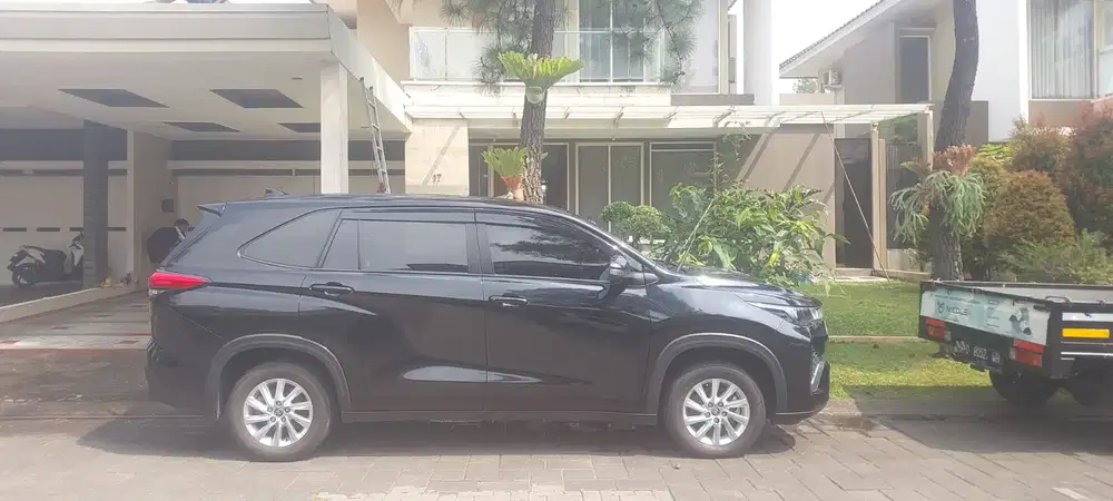 Toyota Kijang Innova 2024 Bensin