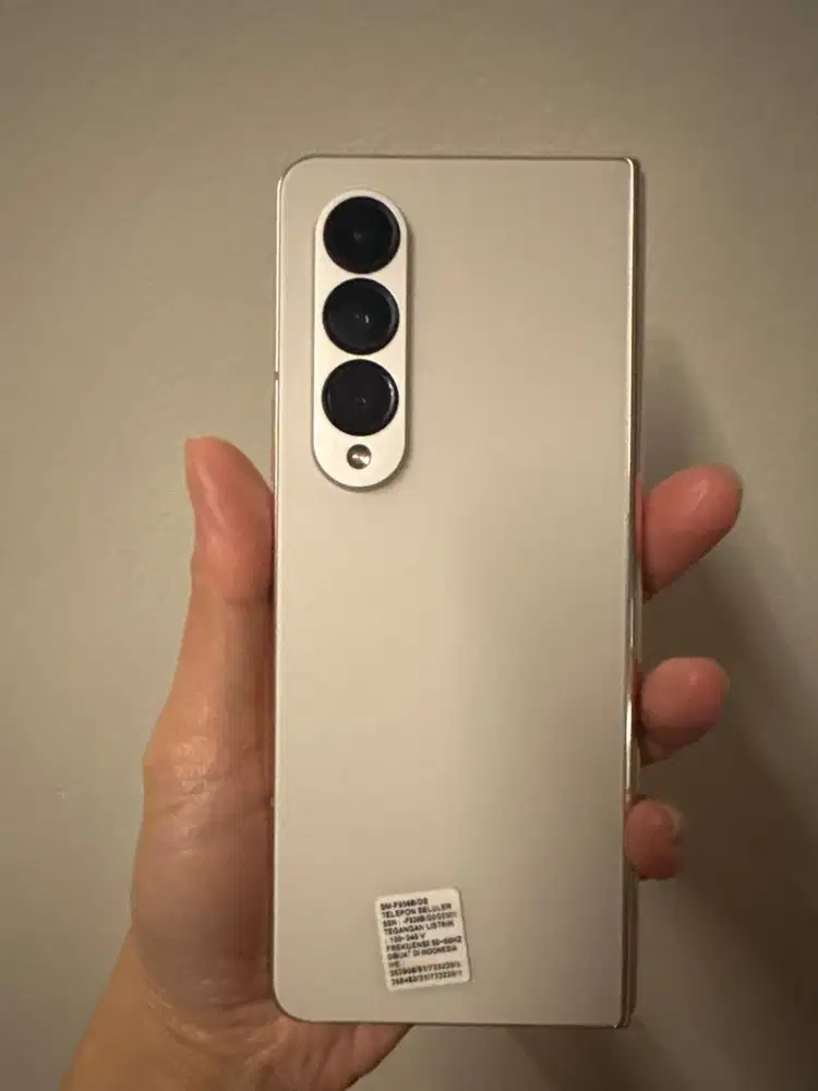 Samsung galaxy Z fold 4