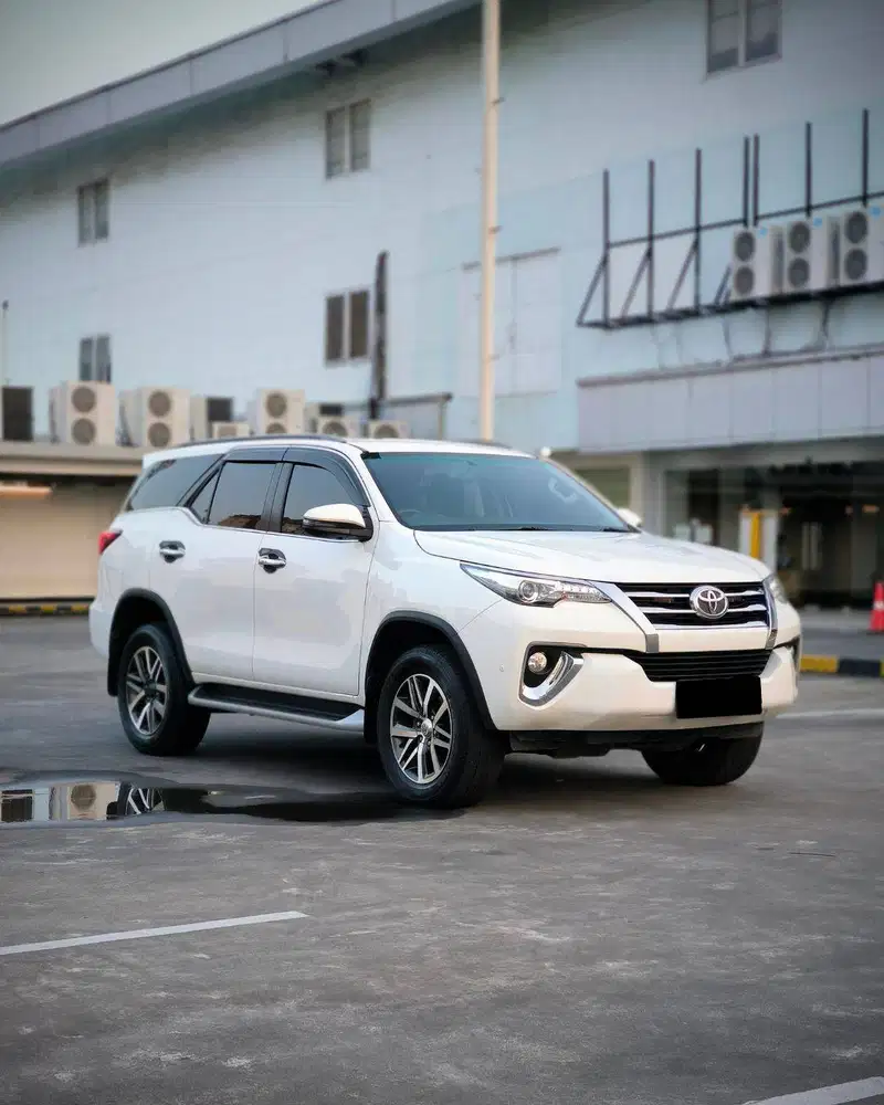 (TDP 60JT) LOW KM 56 RB ! FORTUNER 2.4 VRZ 2019 PUTIH ! RECORD TOYOTA