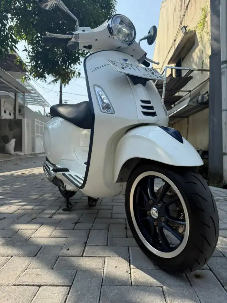 vespa Primavera 2023 abs Gress