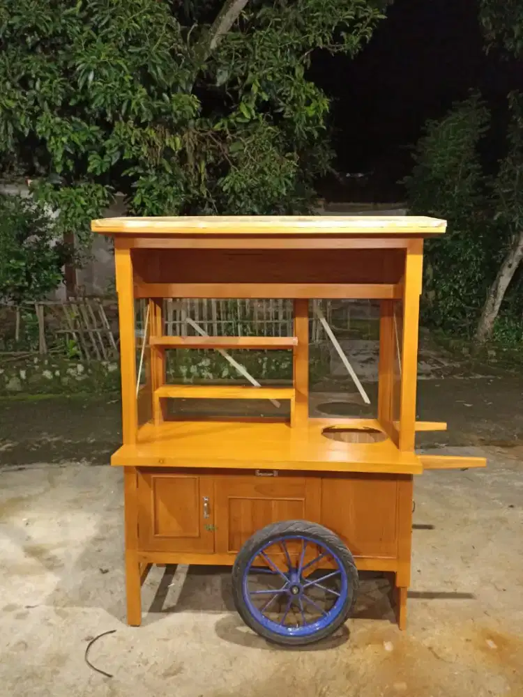 Aneka Gerobak Bakso Mie Ayam Bubur Sate Soto Angkringan Gorengan dlL