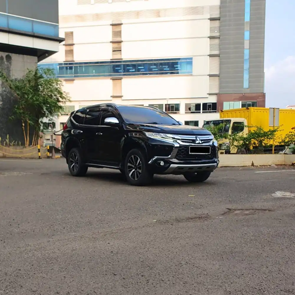 (TDP 65JT) LOW KM 86 RB ! MITSUBISHI PAJERO SPORT DAKAR 2017 HITAM !
