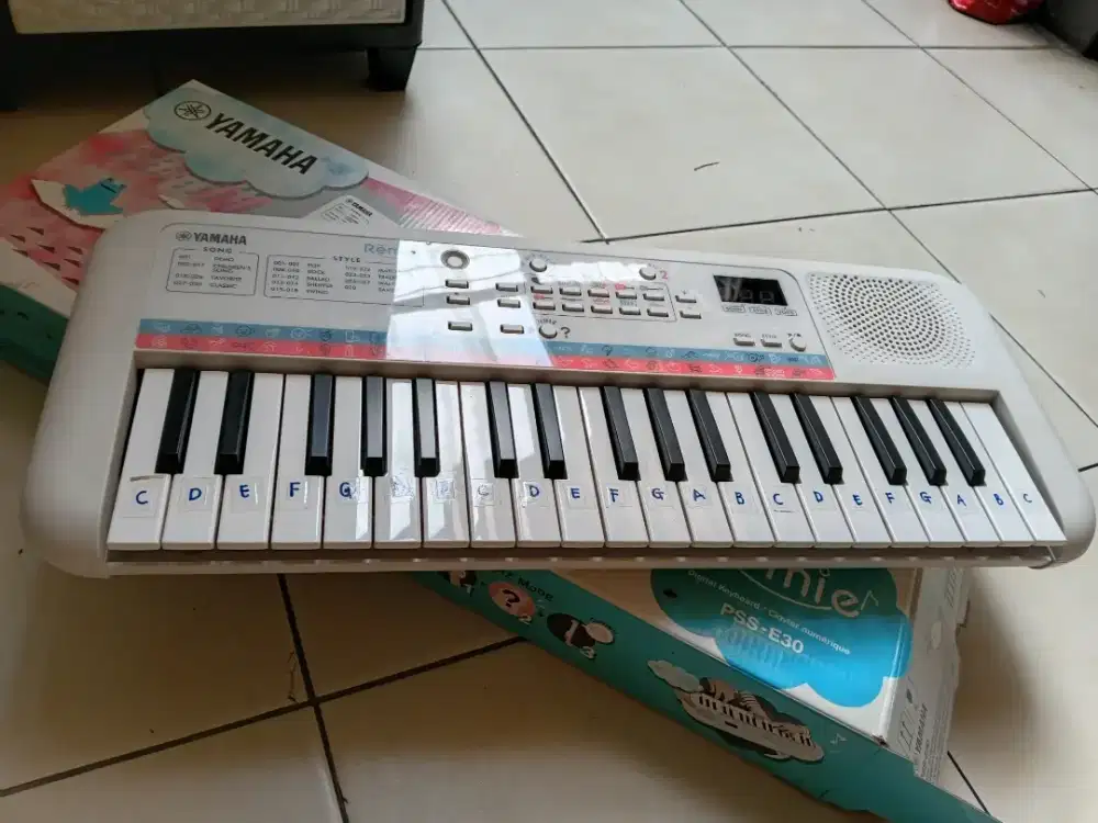 Yamaha pss e30 mulus