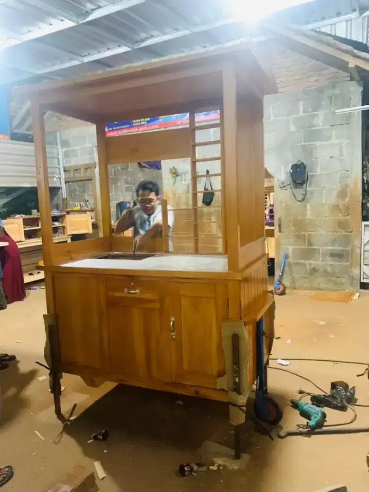 Aneka Gerobak Bakso Mie Ayam Bubur Sate Soto Angkringan Gorengan dlL