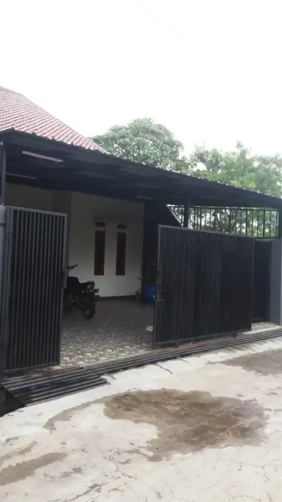 Di jual murah rumah tunggal di margahyu Raya Bandung