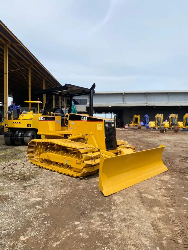 Bulldozer Caterpillar D3C Tahun 2026