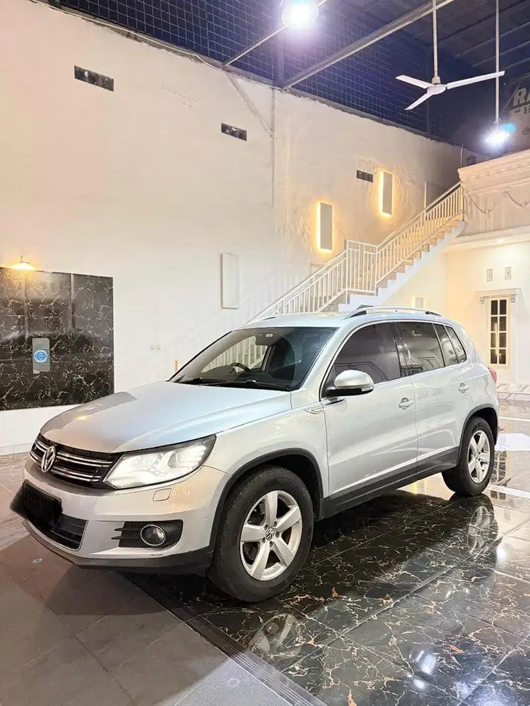 VW Tiguan TSI Bluemotion Facelift nik 2014 Register 2015 Jual cepar bu