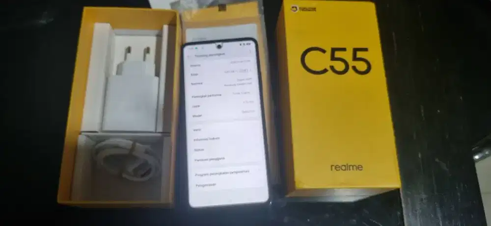 Realme C55 like new