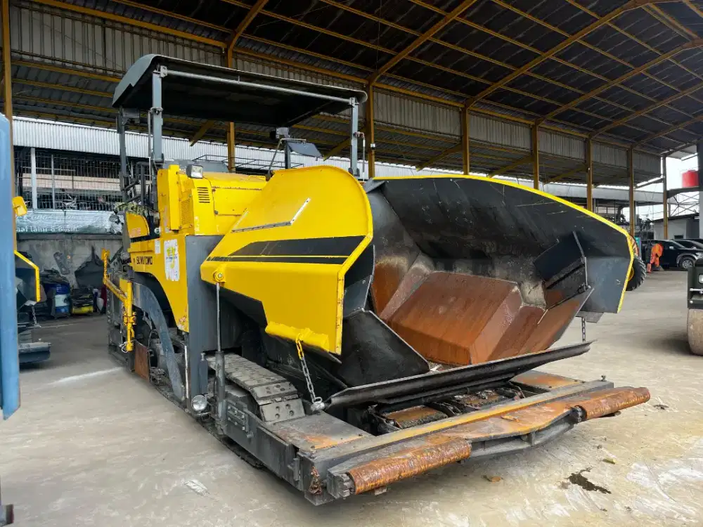 Asphalt Finisher Sumitomo HA60C-8 Tahun 2026