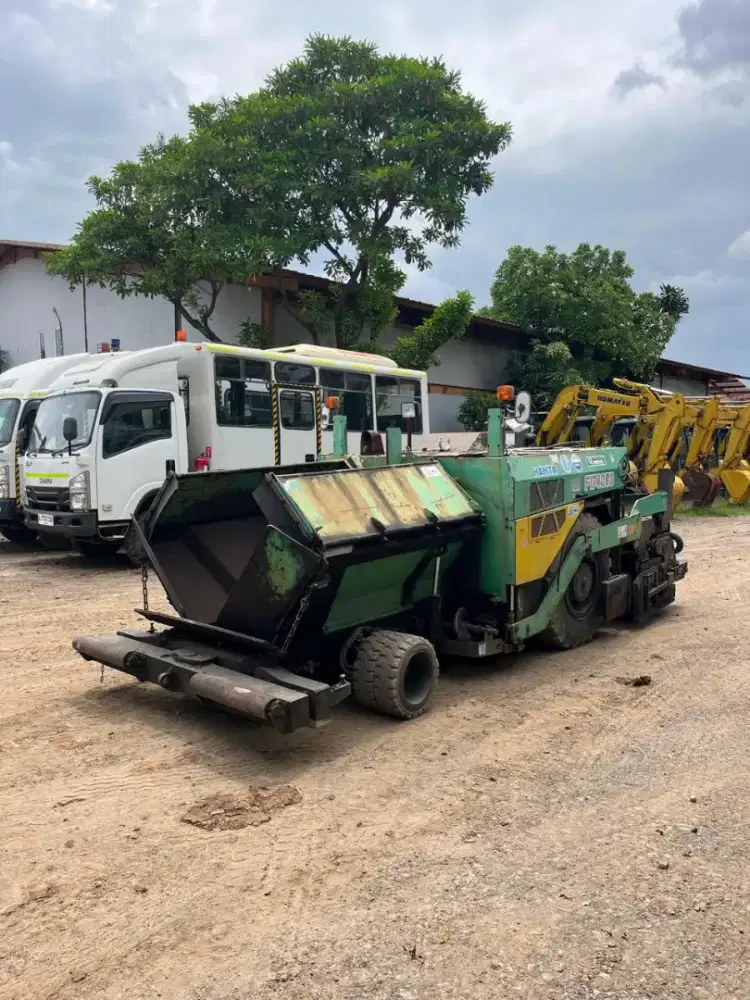 Asphalt Finisher Hanta F1740W3 Tahun 2026