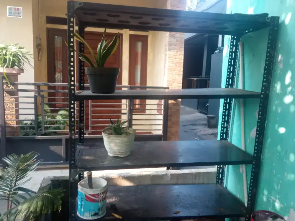 Lemari besi , 5 susun