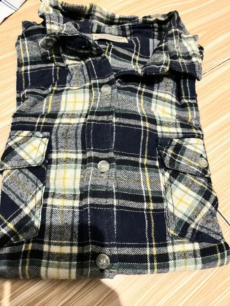 Flanel Pria Classic sz S ke M