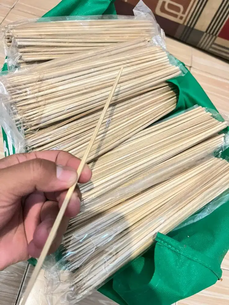 Tusukan Sate Bambu